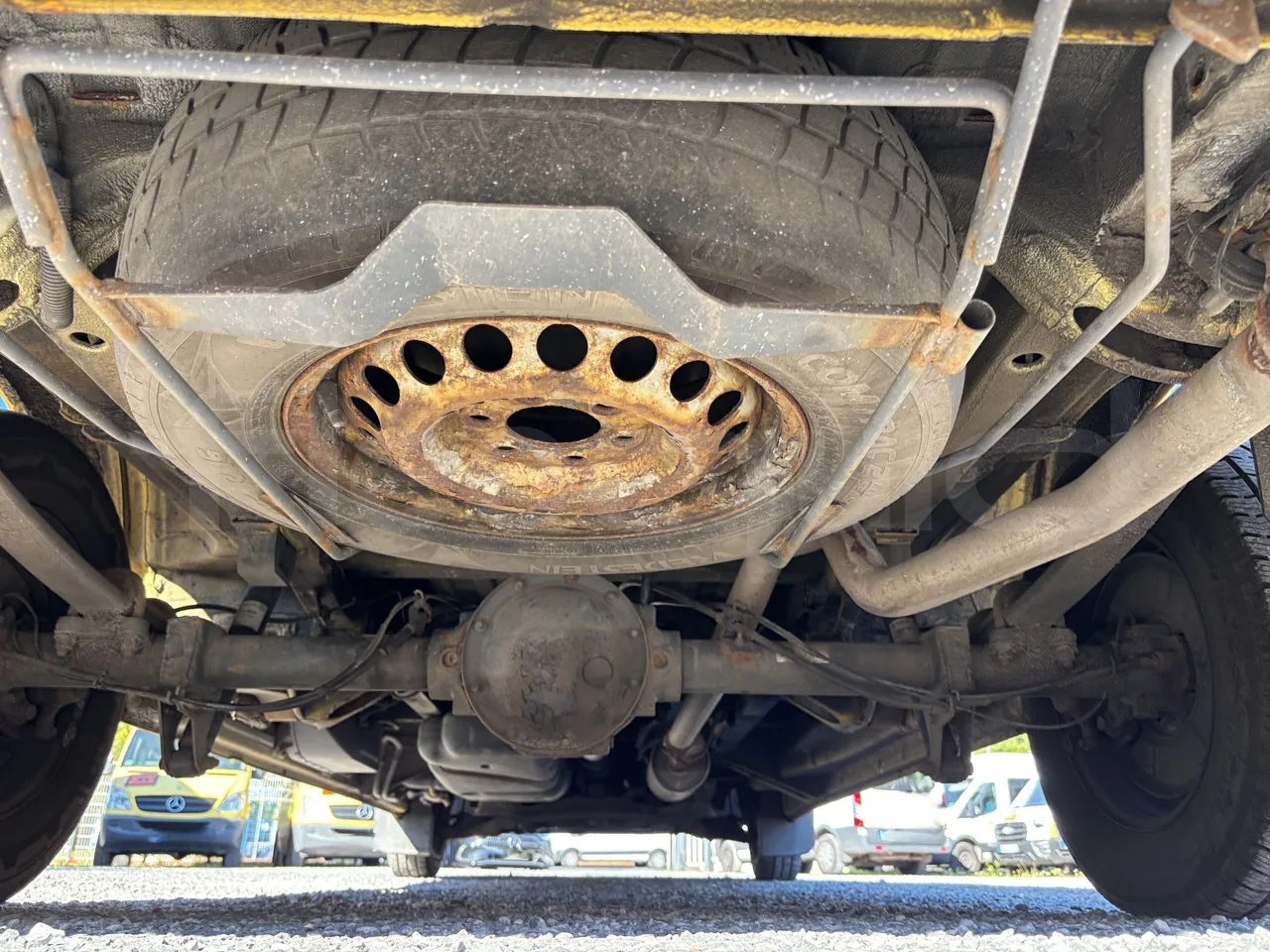 Mercedes-Benz Sprinter - Rear Undercarriage