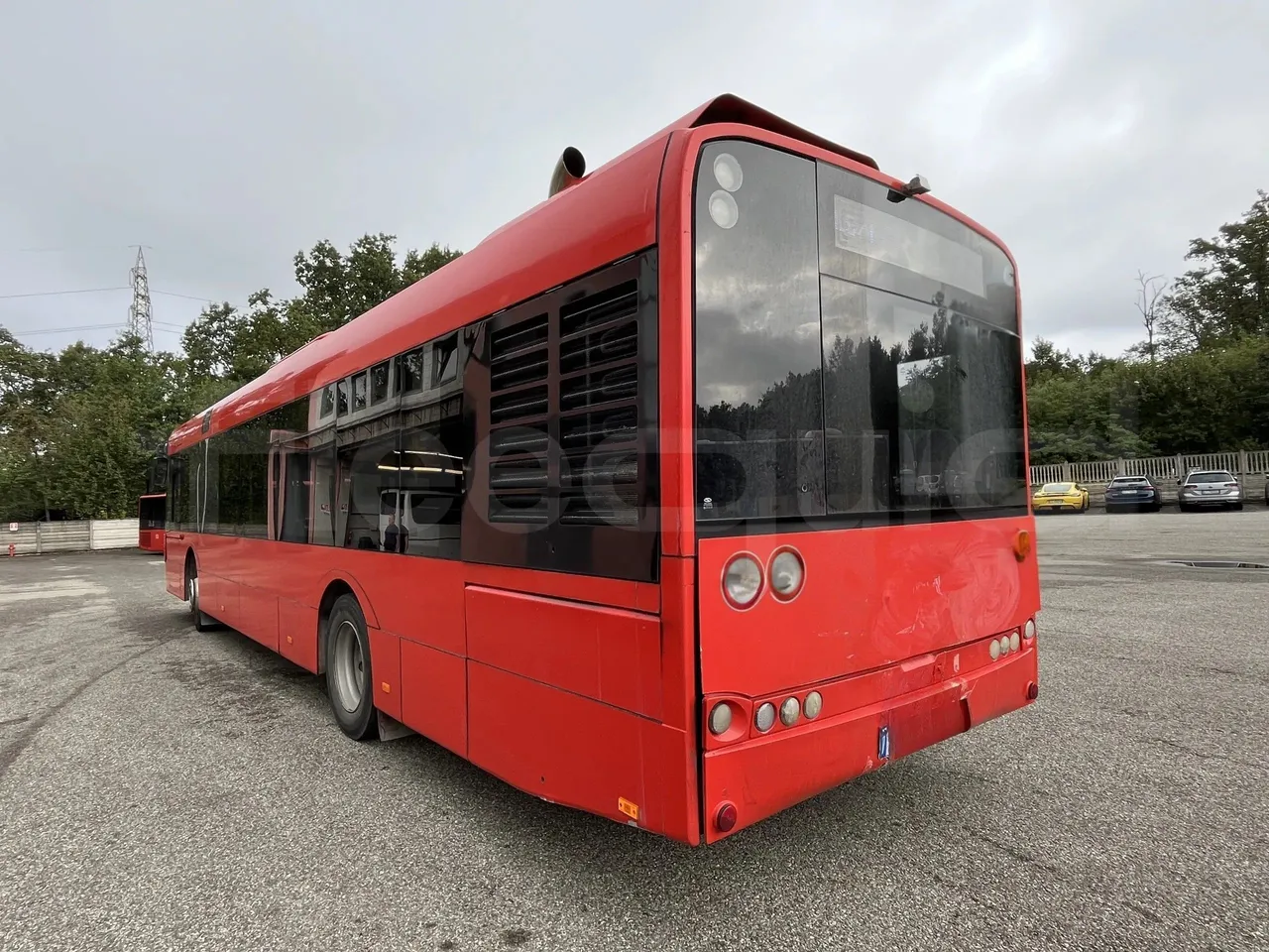 Solaris Urbino - right side doors open