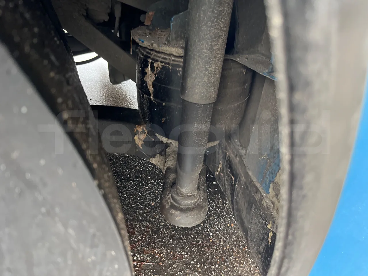 Iveco Crossway SFR162 - Euro 5 - 243 kW - 11.995 mt - axel 2 air springs 1 left