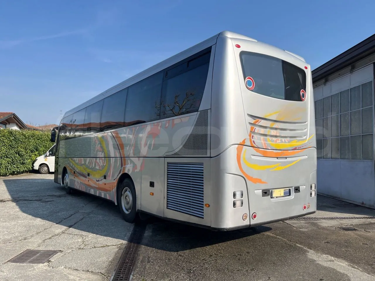 Volvo Barbi Genesis B12B - EUR3 - 309kW - 12.000m - 3/4 left rear side