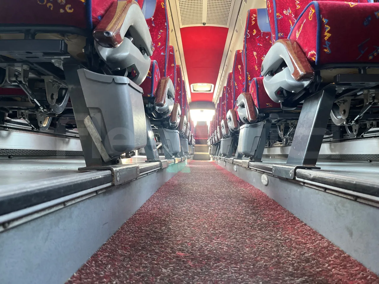 Volvo Barbi Genesis B12B - EUR3 - 309kW - 12.000m - seat brackets photo