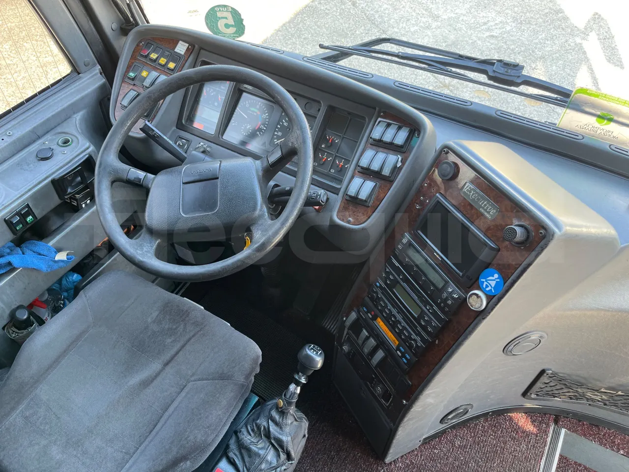 Volvo Barbi Genesis B12B - EUR3 - 309kW - 12.000m - buttons panels on