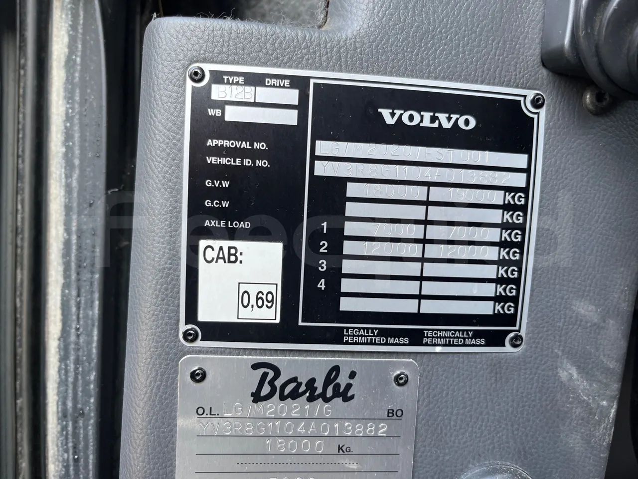 Volvo Barbi Genesis B12B - EUR3 - 309kW - 12.000m - chassis VIN photo