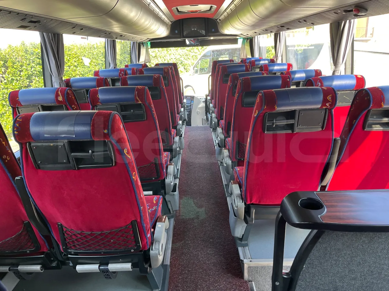 Volvo Barbi Genesis B12B - EUR3 - 309kW - 12.000m - forward view middle aisle