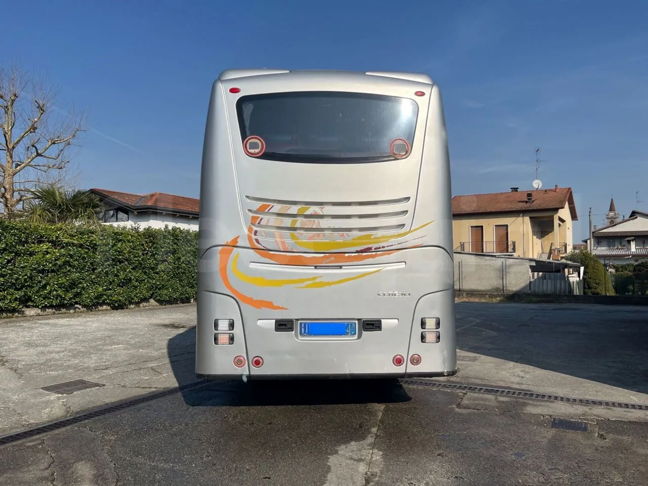 Volvo Barbi Genesis B12B - EUR3 - 309kW - 12.000m - rear hatch closed