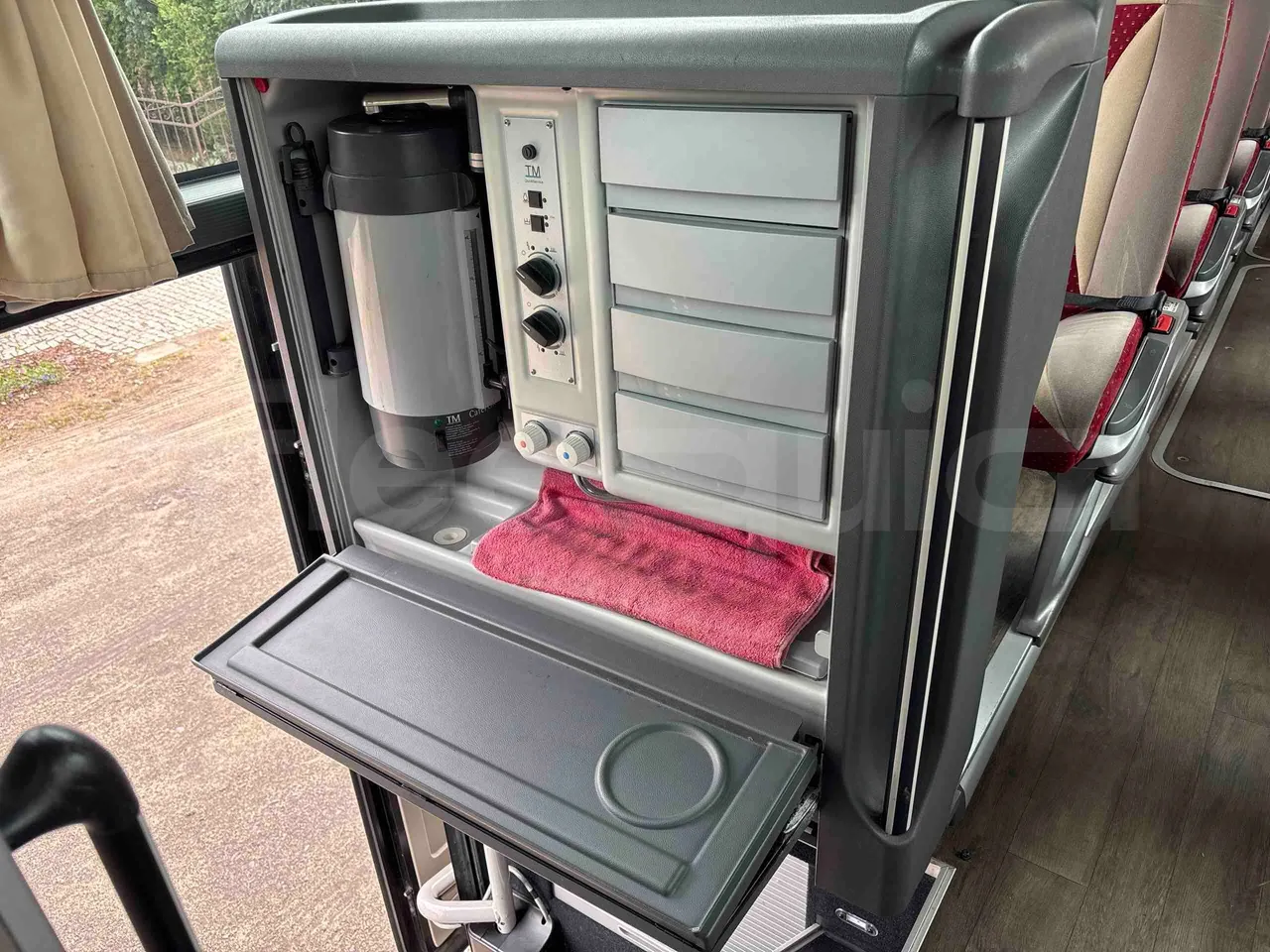 Setra S516 HD - EUR6 - 350kW - 13.115m - coffee machine accessories