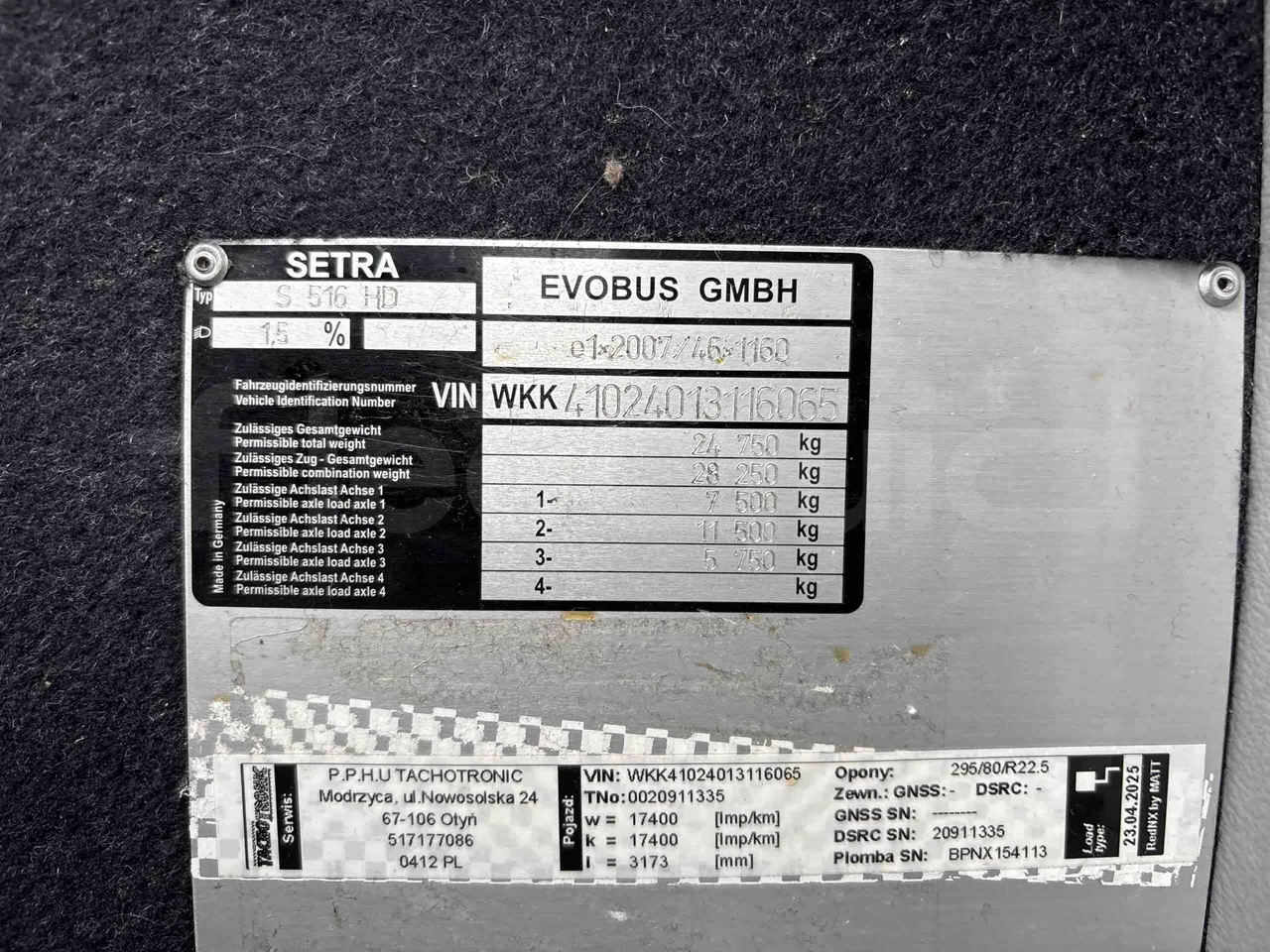Setra S516 HD - EUR6 - 350kW - 13.115m - vehicle plate photo