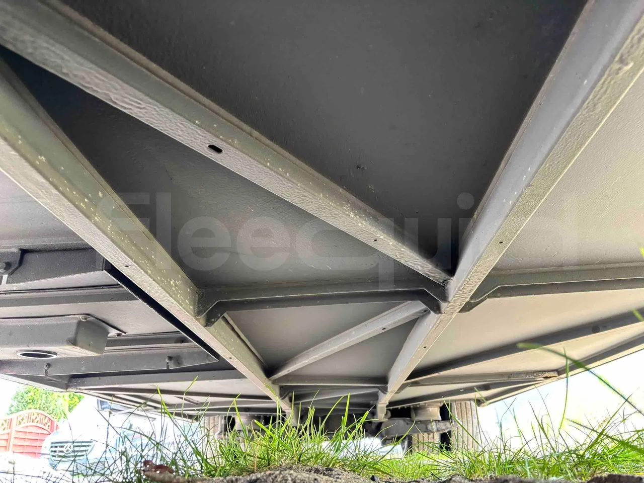 Setra S516 HD - EUR6 - 350kW - 13.115m - central undercarriage photo