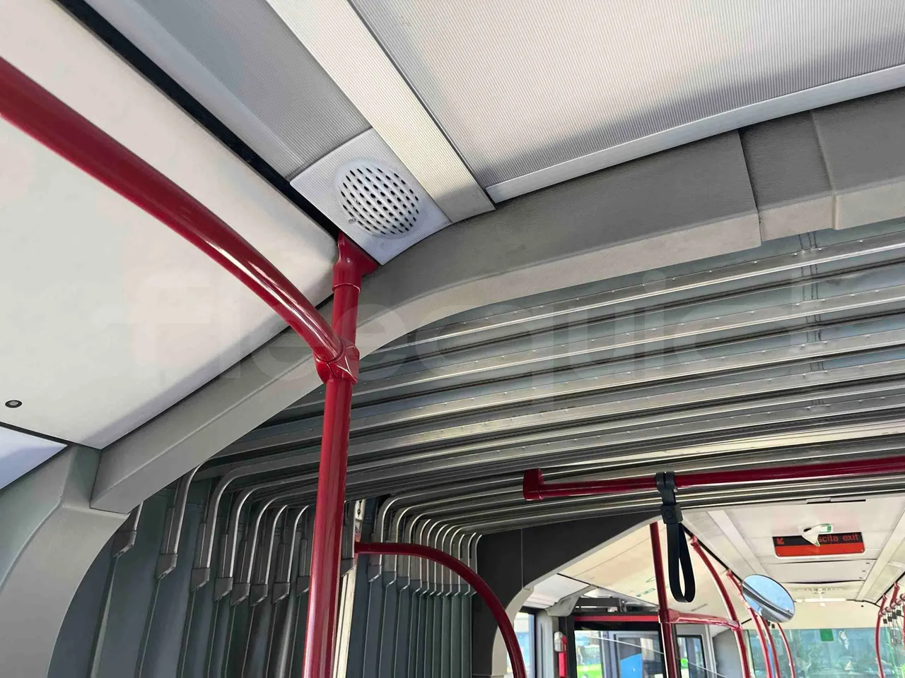 Mercedes-Benz Citaro O530G - Euro4 - 260kW - 17.940mt - usb charging detail