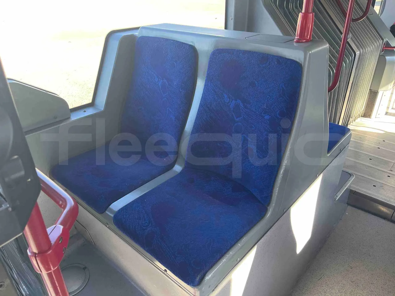Mercedes-Benz Citaro O530G - Euro4 - 260kW - 17.940mt - single seat detail