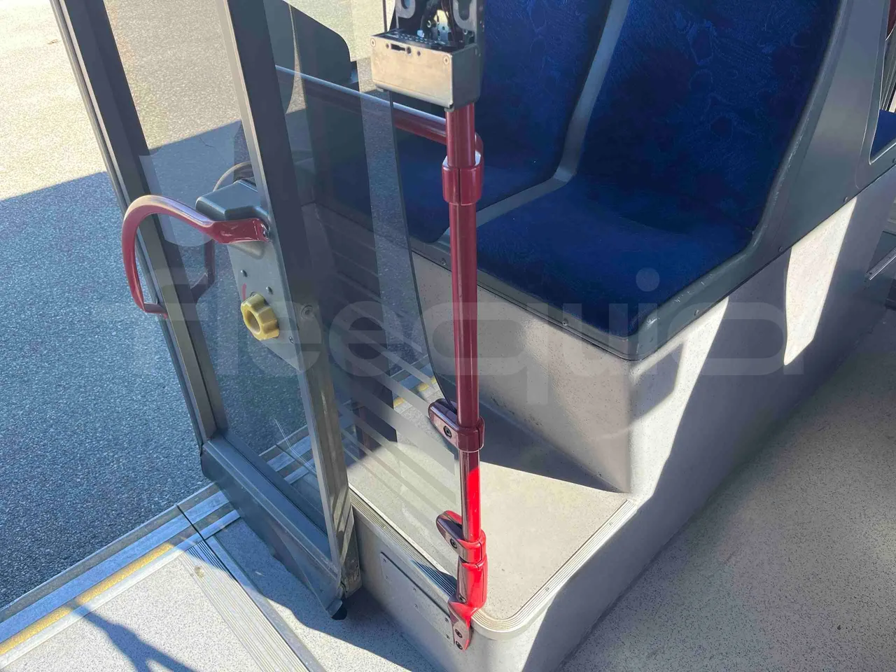 Mercedes-Benz Citaro O530G - Euro4 - 260kW - 17.940mt - footrest detail photo