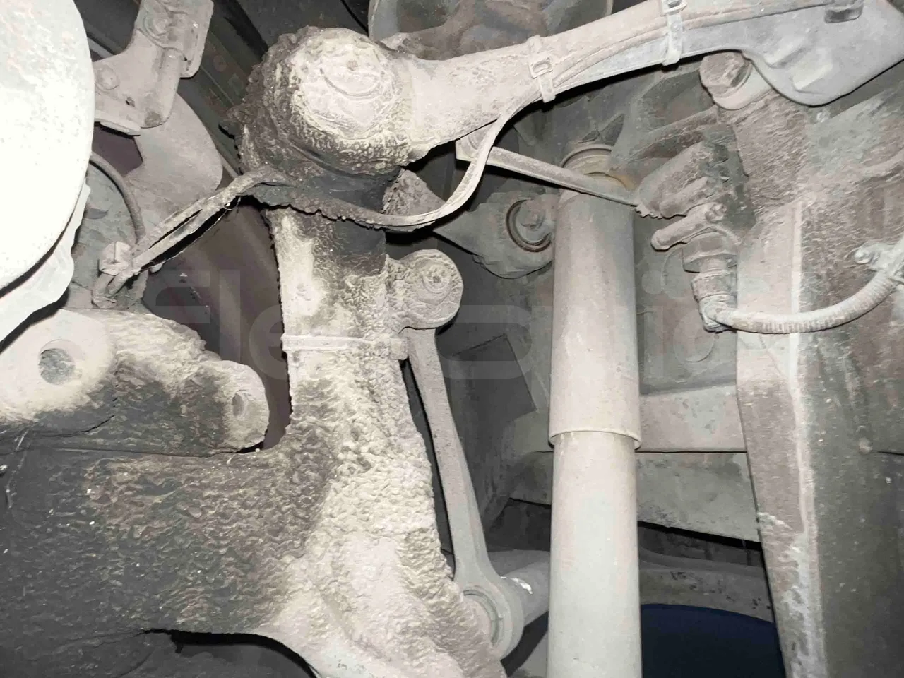 Mercedes-Benz Citaro O530G - Euro4 - 260kW - 17.940mt - front air springs right