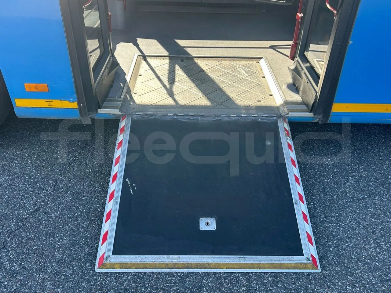 Mercedes-Benz Citaro O530G - Euro4 - 260kW - 17.940mt - platform open photo