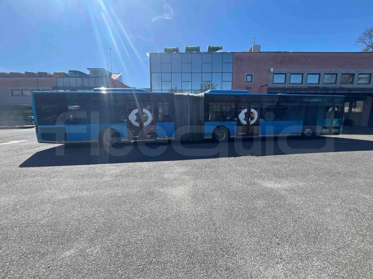 Mercedes-Benz Citaro O530G - Euro4 - 260kW - 17.940mt - right side doors closed