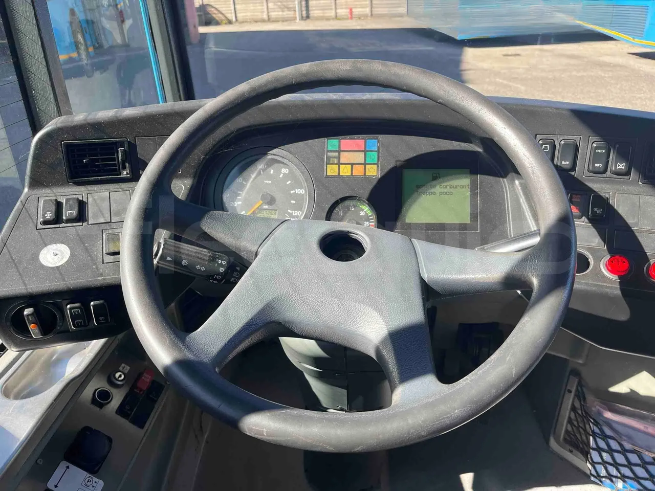 Mercedes-Benz Citaro O530G - Euro4 - 260kW - 17.940mt - steering wheel photo