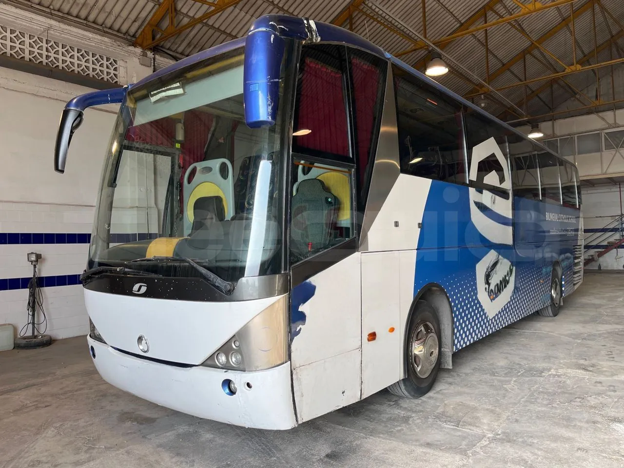Irisbus Eurorider C-43 -EUR3- 316kW -12m - 3/4 front left