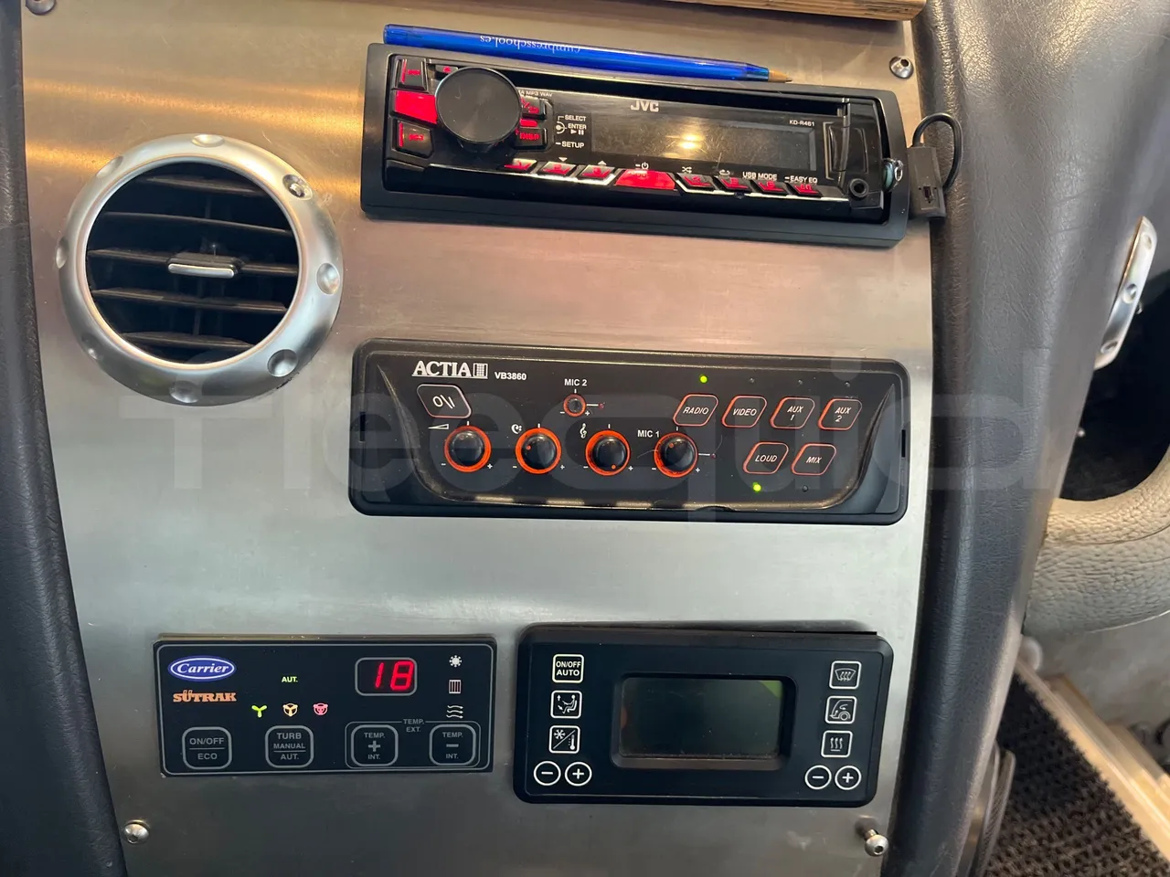 Irisbus Eurorider C-43 -EUR3- 316kW -12m - radio accessories photo