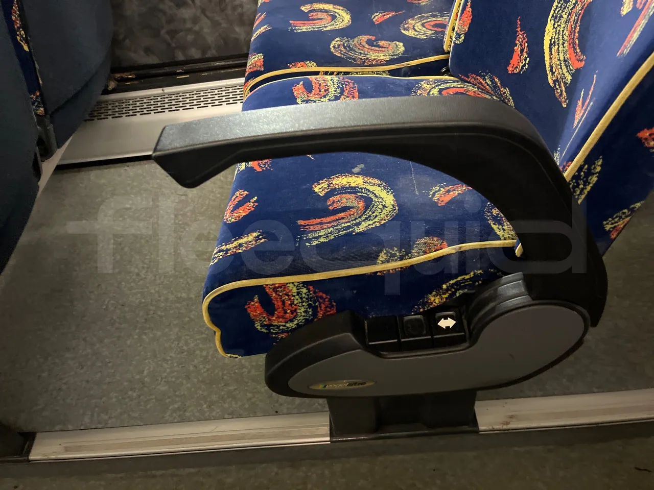 Irisbus Eurorider C-43 -EUR3- 316kW -12m - armrest detail photo