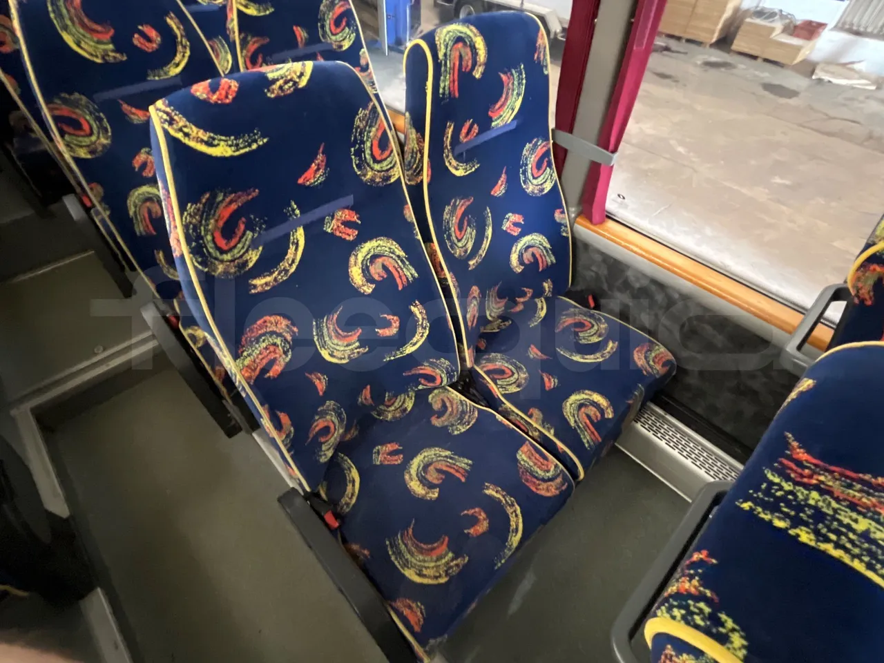 Irisbus Eurorider C-43 -EUR3- 316kW -12m - single seat detail
