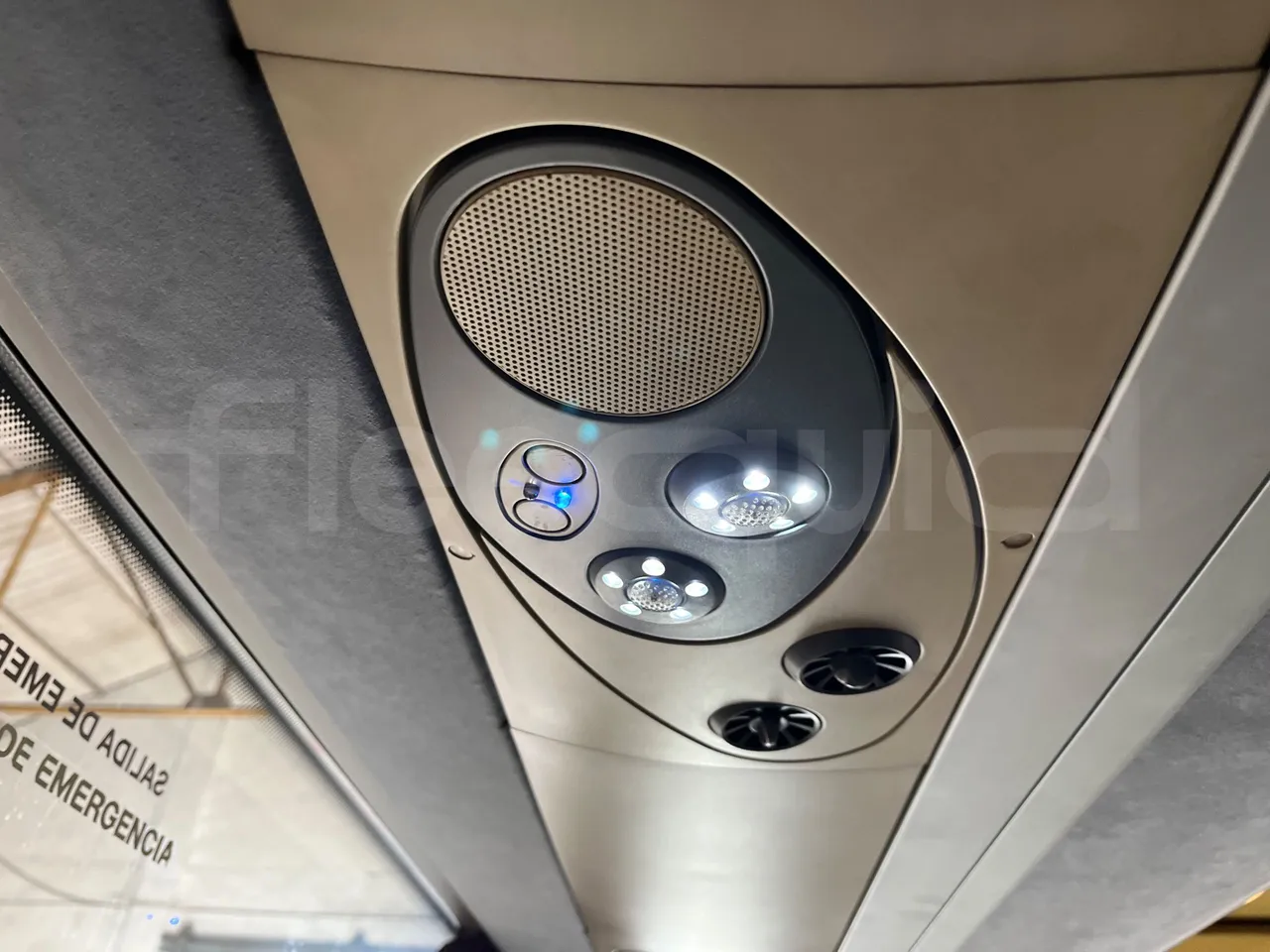 Irisbus Eurorider C-43 -EUR3- 316kW -12m - disabled area photo