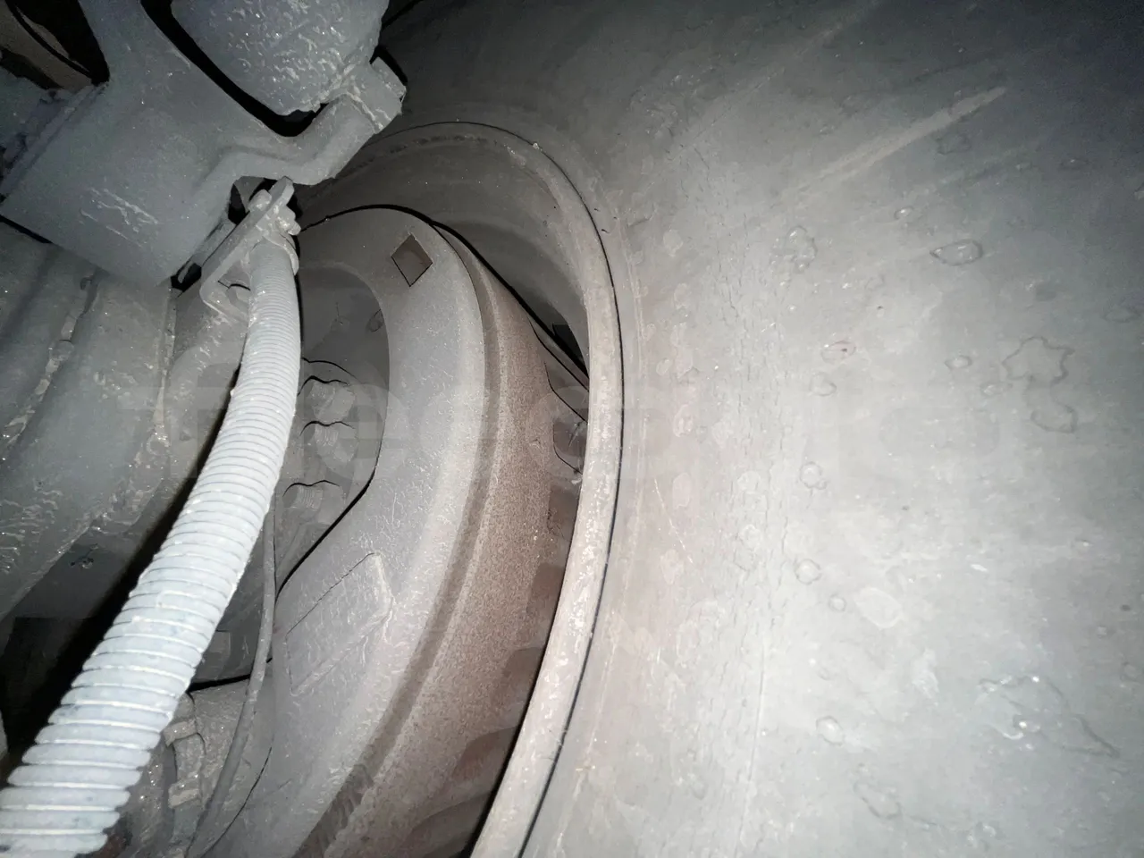 Irisbus Eurorider C-43 -EUR3- 316kW -12m - axle 2 discs right