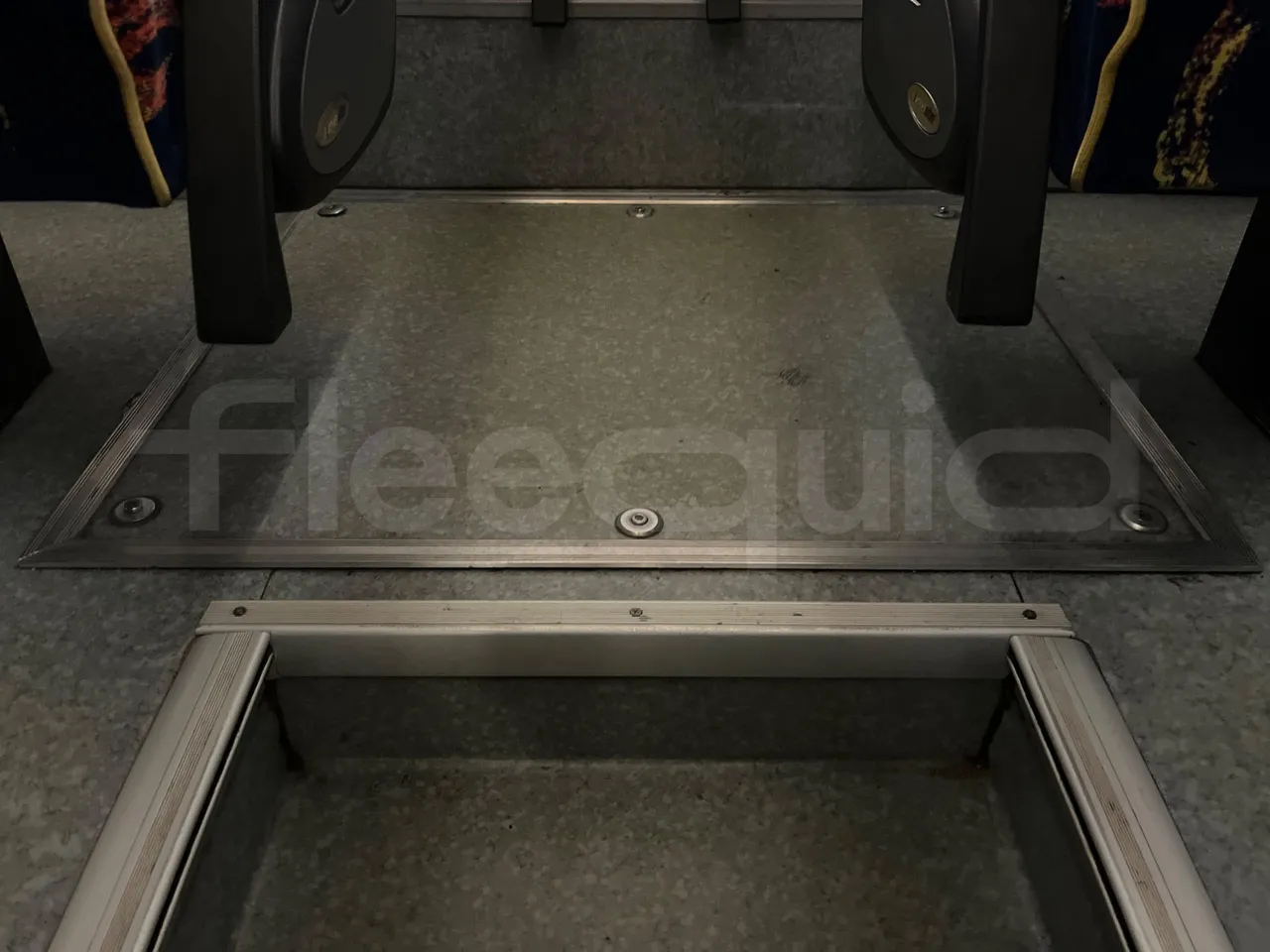 Irisbus Eurorider C-43 -EUR3- 316kW -12m - floor hatches photo