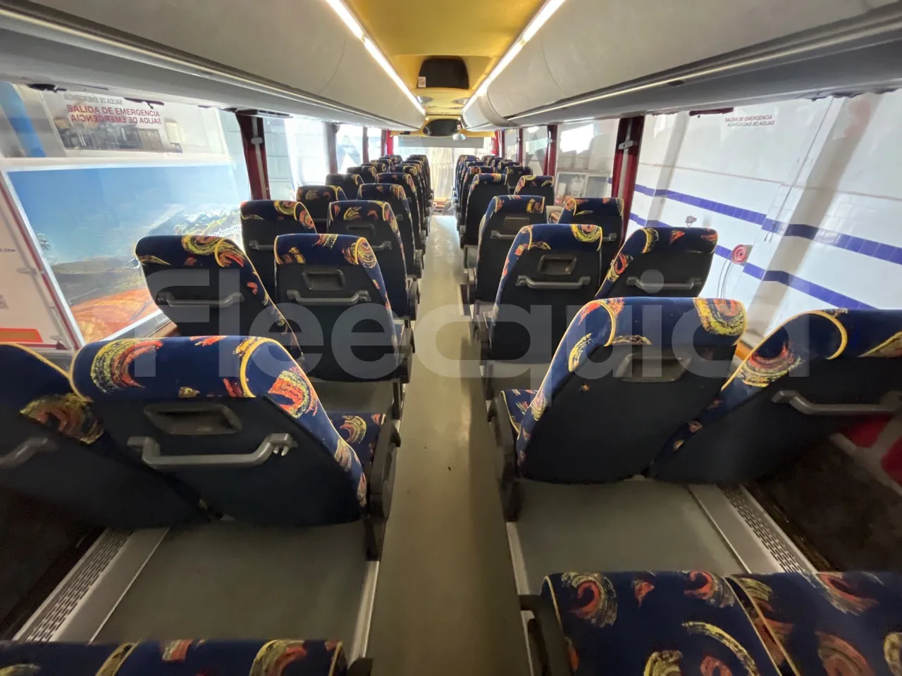 Irisbus Eurorider C-43 -EUR3- 316kW -12m - forward view middle aisle
