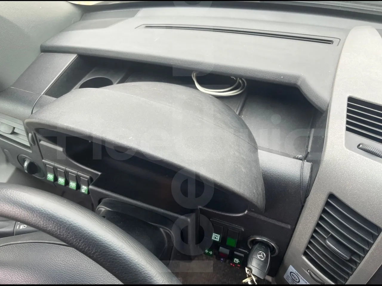 Mercedes-Benz Sprinter 906BB50 - Euro6 -7,36m - 140kw - command unit indicators