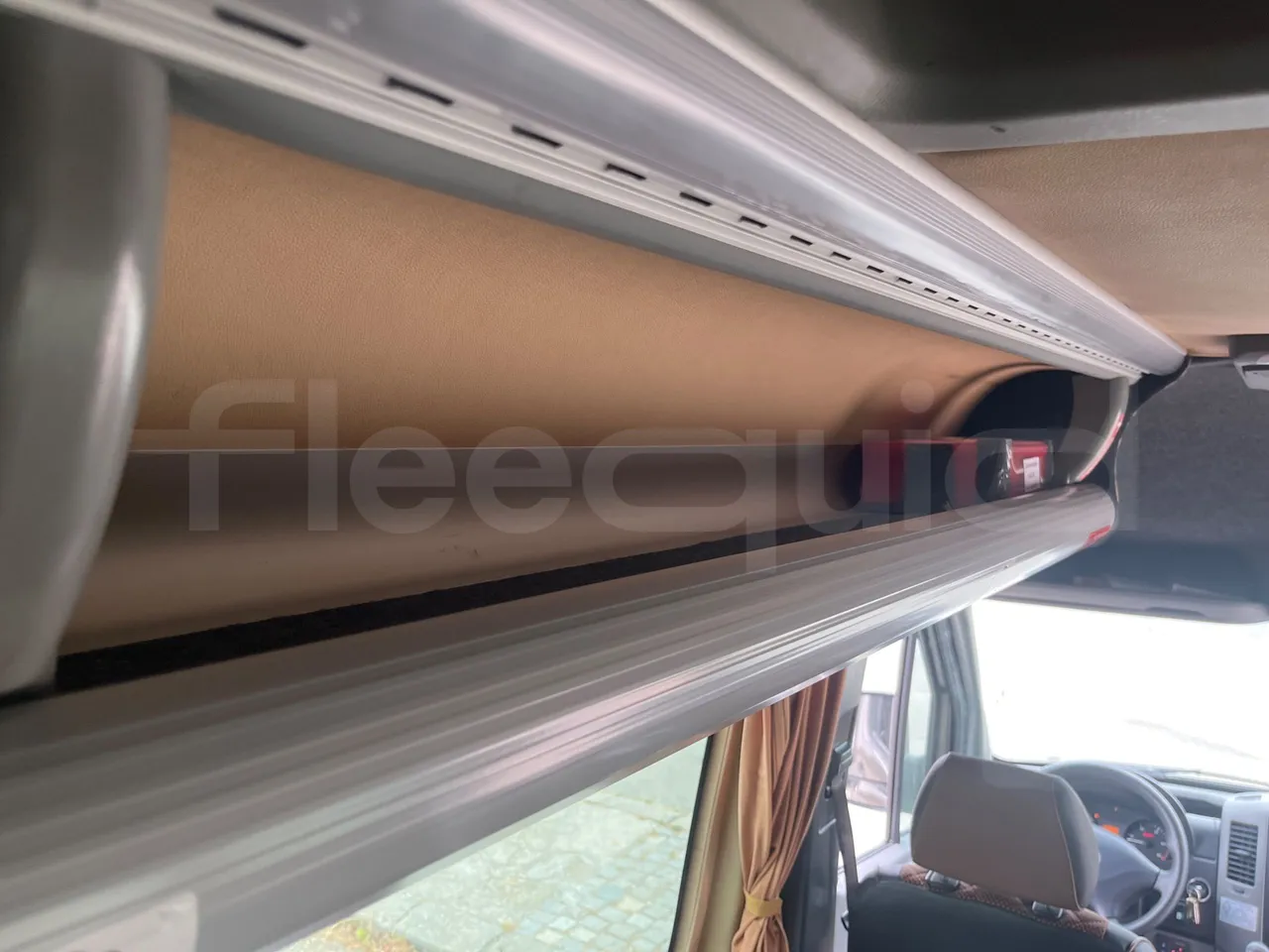 Mercedes-Benz Sprinter 906BB50 - Euro6 -7,36m - 140kw - door mechanism photo