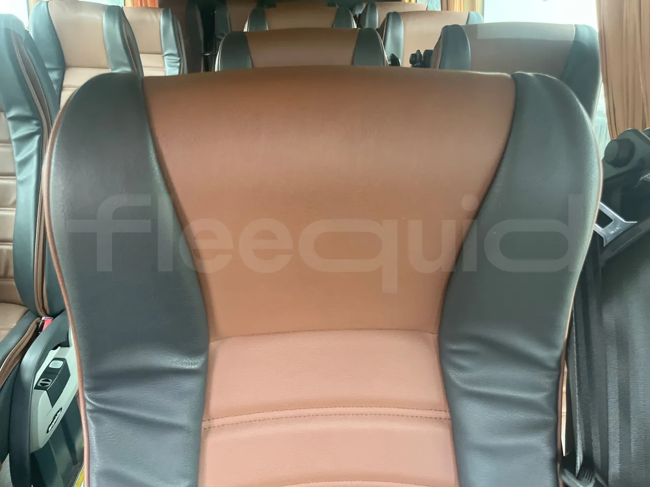 Mercedes-Benz Sprinter 906BB50 - Euro6 -7,36m - 140kw - folding seat photo
