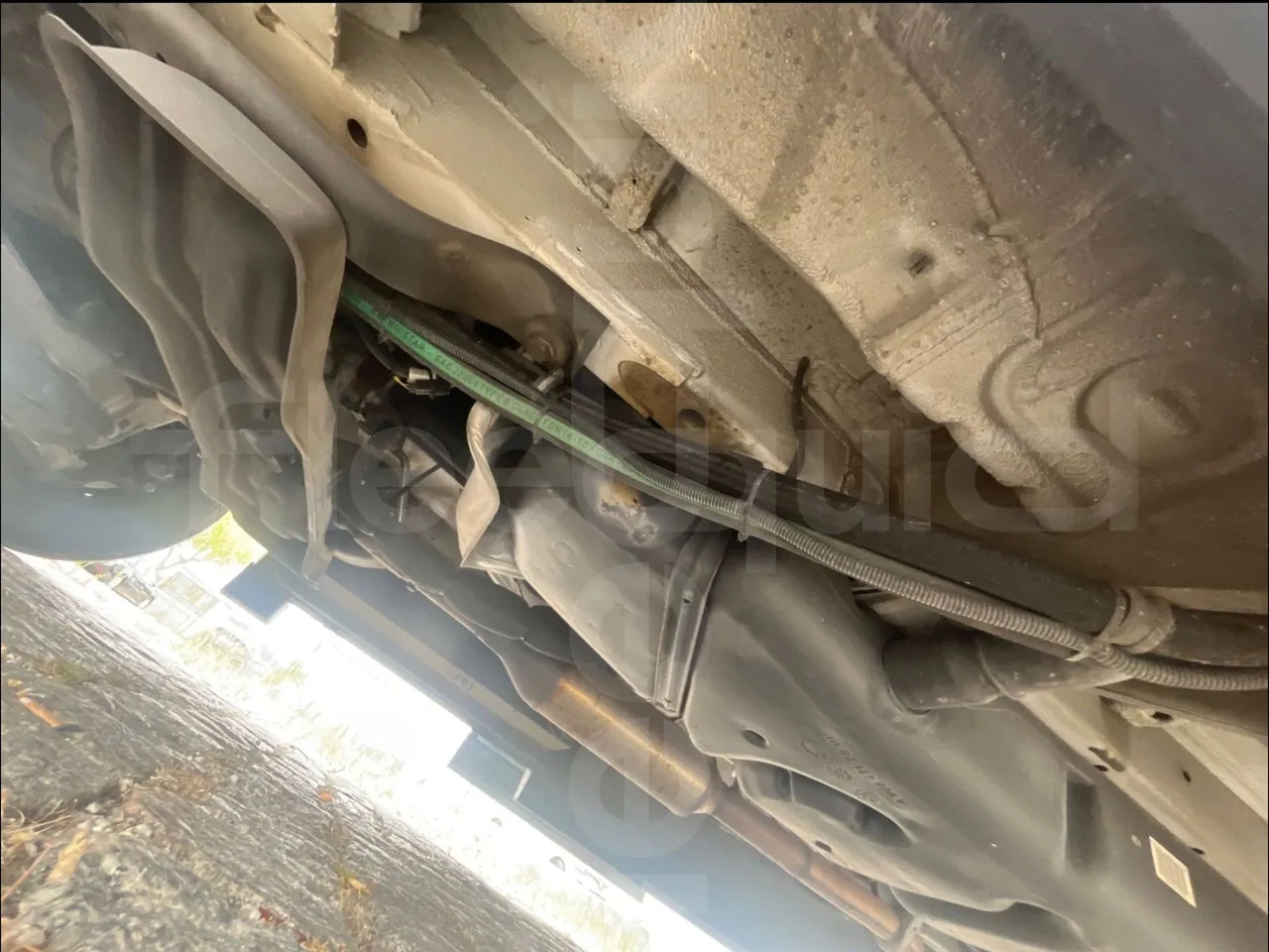Mercedes-Benz Sprinter 906BB50 - Euro6 -7,36m - 140kw - front brake calipers left