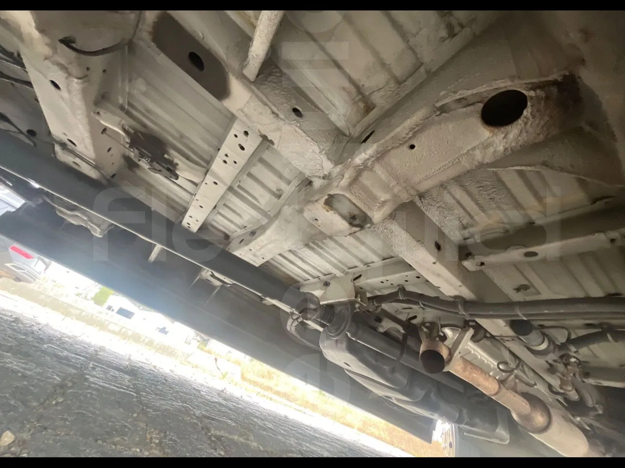 Mercedes-Benz Sprinter 906BB50 - Euro6 -7,36m - 140kw - axle 2 shock absorbers 1 right