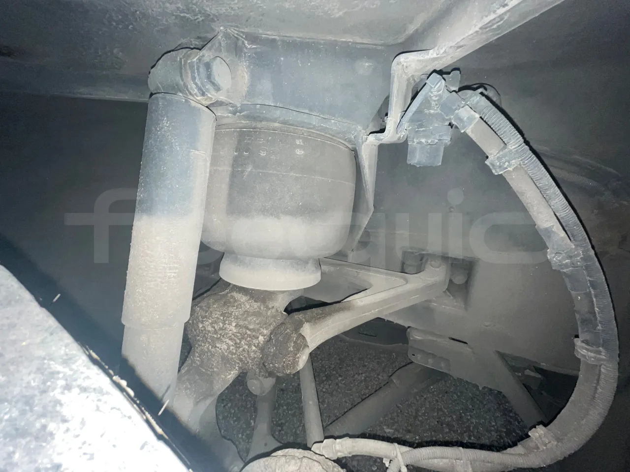 Mercedes-Benz Tourismo RHD-DG3AKAA - Euro6 -315kW -12.140mt - front shock absorbers right