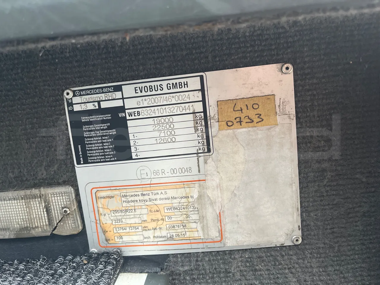 Mercedes-Benz Tourismo RHD-DG3AKAA - Euro6 -315kW -12.140mt - vehicle plate photo