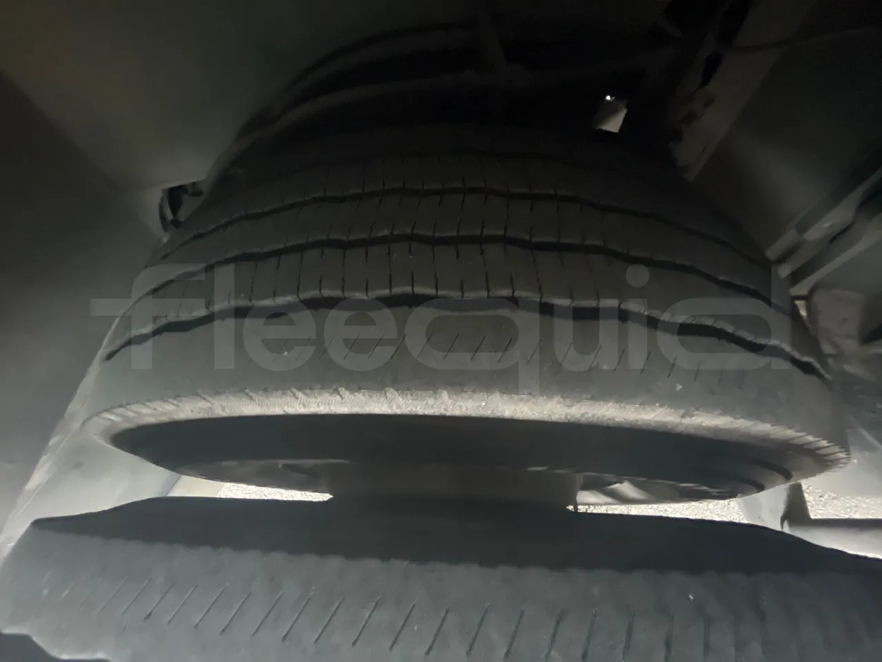 Mercedes-Benz Tourismo RHD-DG3AKAA - Euro6 -315kW -12.140mt - axle 2 shock absorbers 1 left