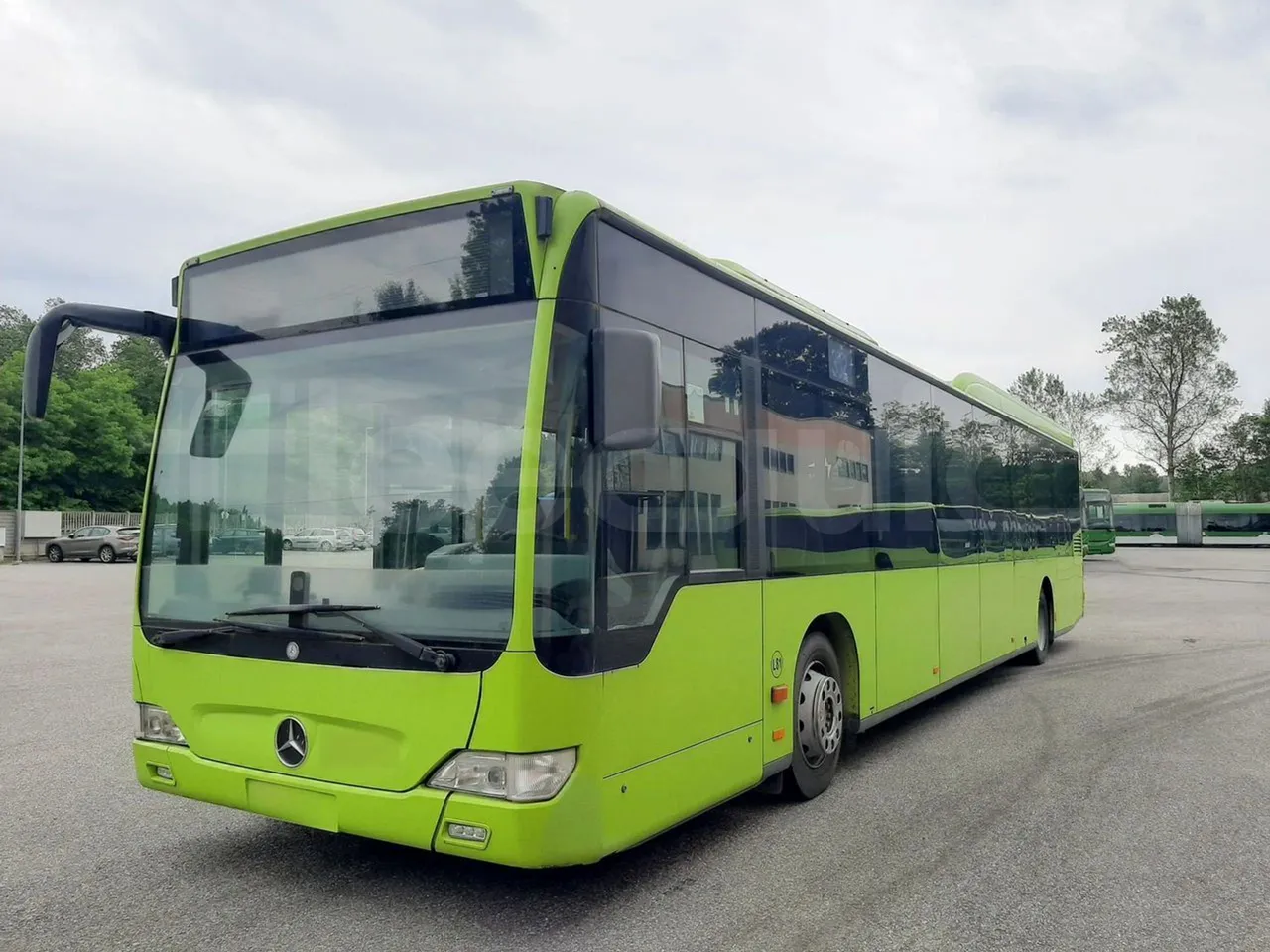 Mercedes-Benz Citaro O 530 LE - Euro5 - 220kW - 13.057mt - 3/4 front left
