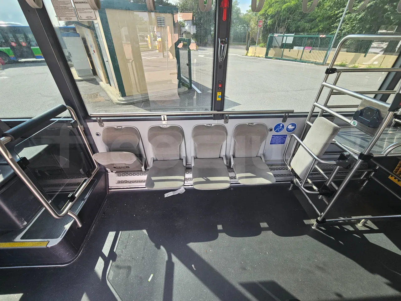 Vdl Citea SLF-120Electric/ Euro 6 - 160 Kw - 12 Mt - disabled area photo