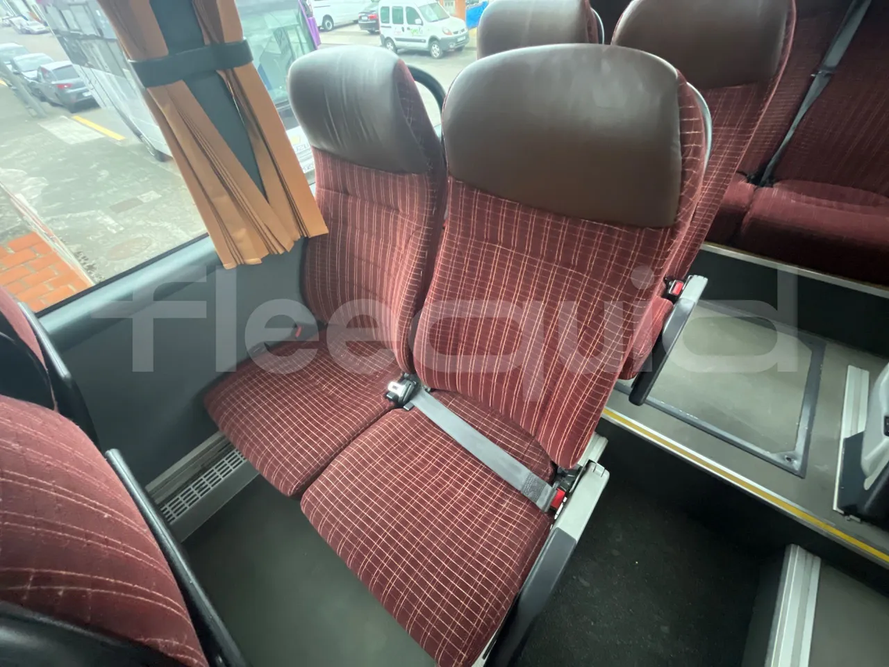 Scania Touring HD 3A8T33A - EUR6 - 331kW - 13.7m - central seat safety belt