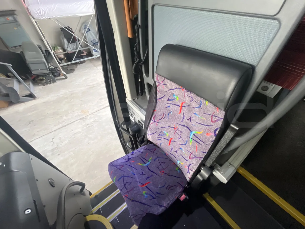 Scania Touring HD 3A8T33A - EUR6 - 331kW - 13.7m - hostess seat photo