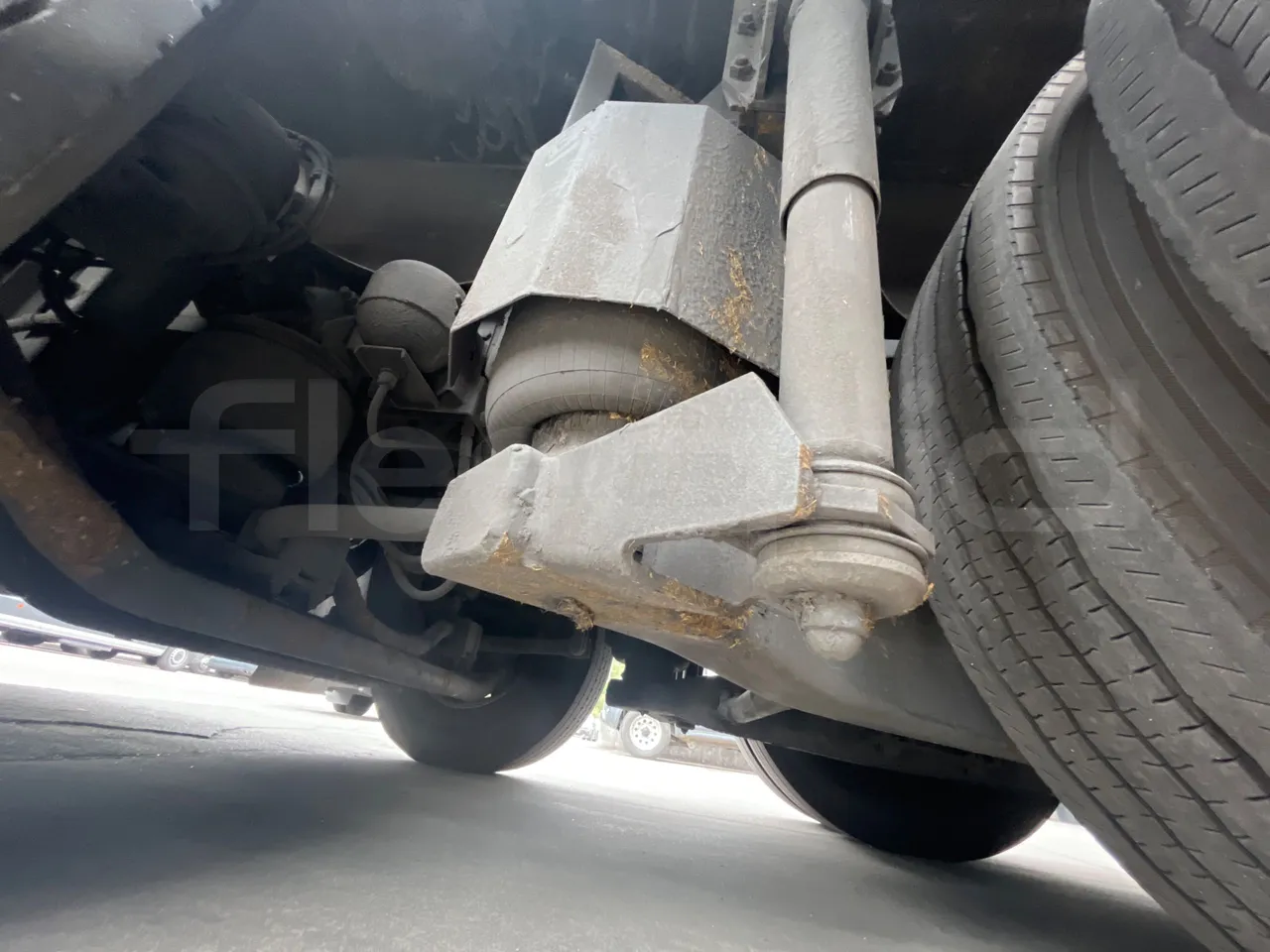 Scania Touring HD 3A8T33A - EUR6 - 331kW - 13.7m - axle 2 shock absorbers 1 right