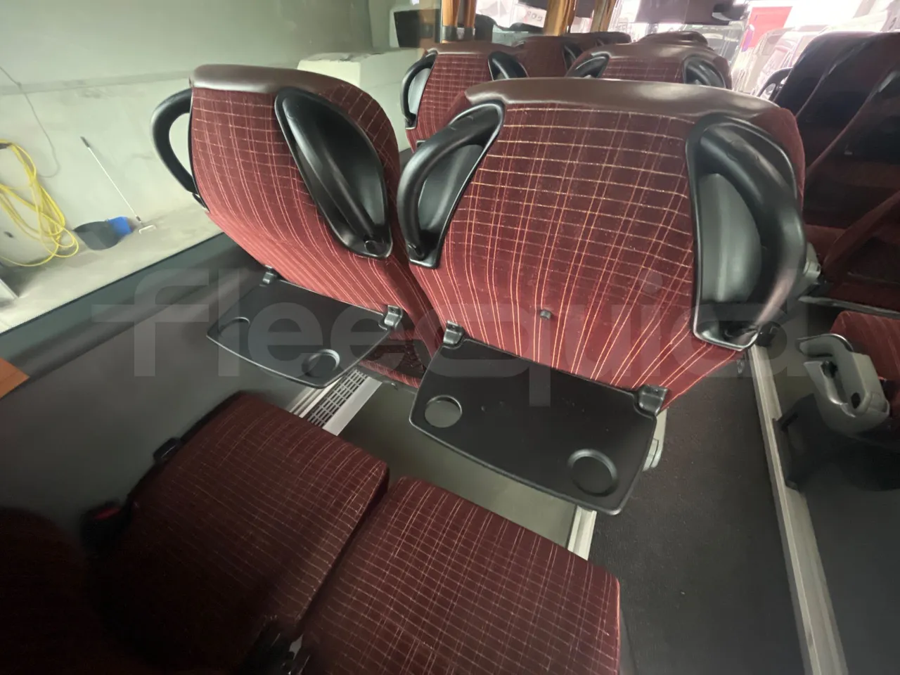 Scania Touring HD 3A8T33A - EUR6 - 331kW - 13.7m - table detail photo