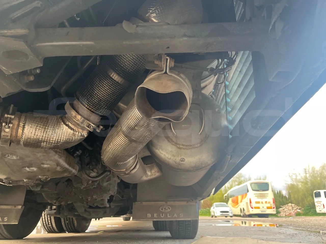 Beulas Man Glory B3RJ - Euro6 - 338kW - 14.600mt - exhaust photo