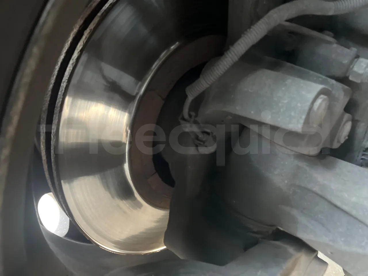 Beulas Man Glory B3RJ - Euro6 - 338kW - 14.600mt - front discs right
