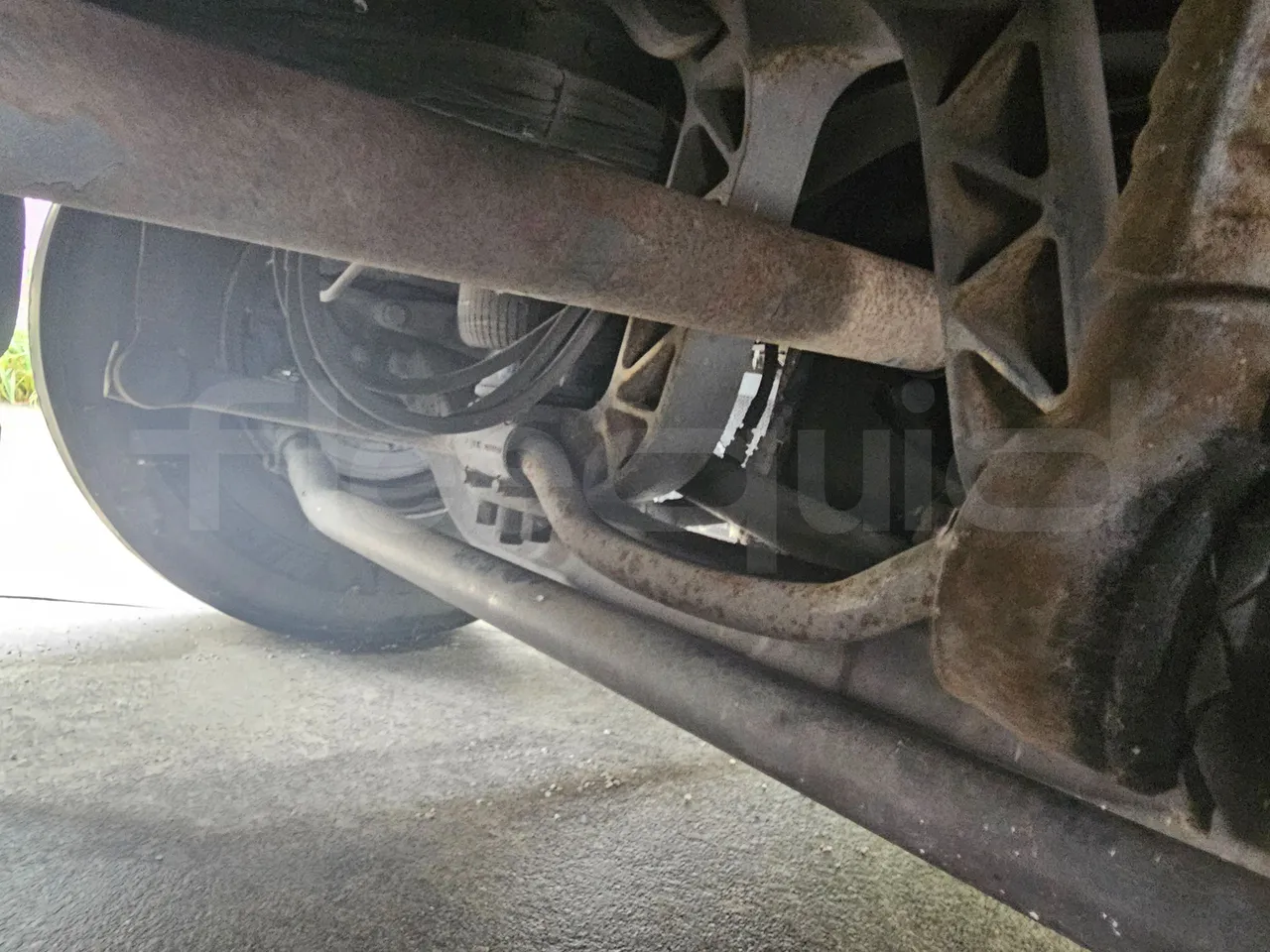 Scania Irizar K124EB-6X2/ Euro 3 - 309 Kw - 12.85 Mt - driveshaft photo