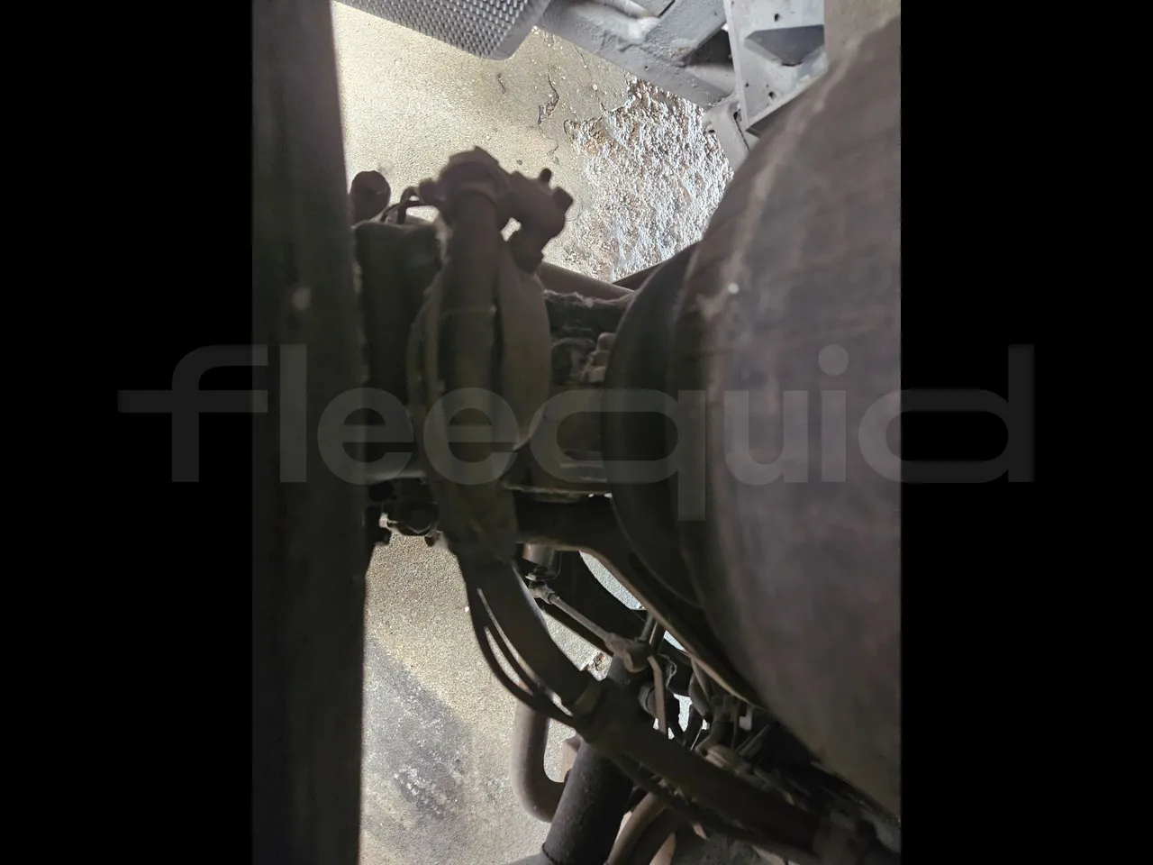Scania Irizar K124EB-6X2/ Euro 3 - 309 Kw - 12.85 Mt - front brake calipers right