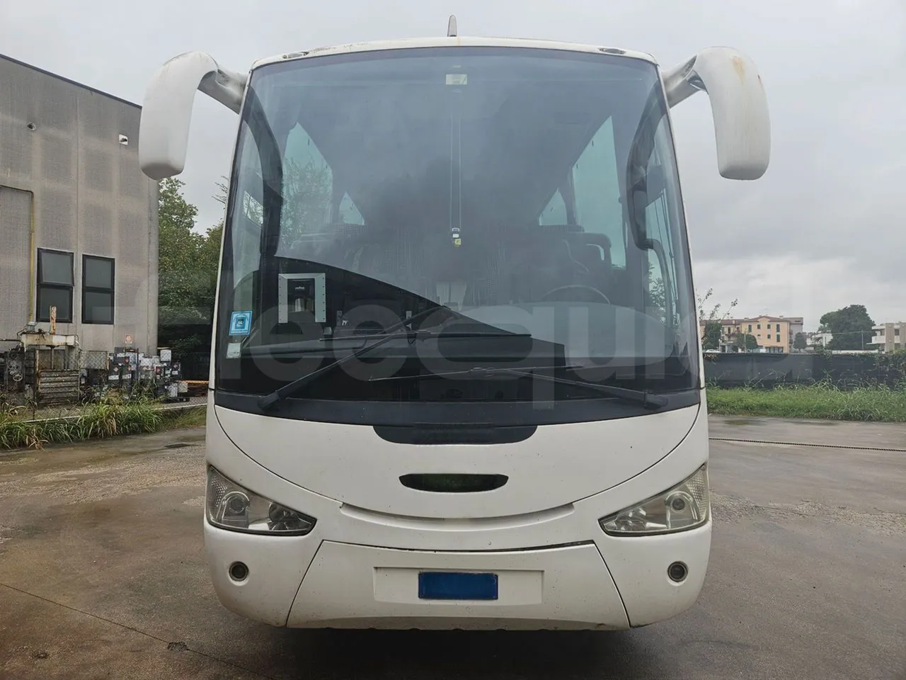 Scania Irizar K124EB-6X2/ Euro 3 - 309 Kw - 12.85 Mt - front photo