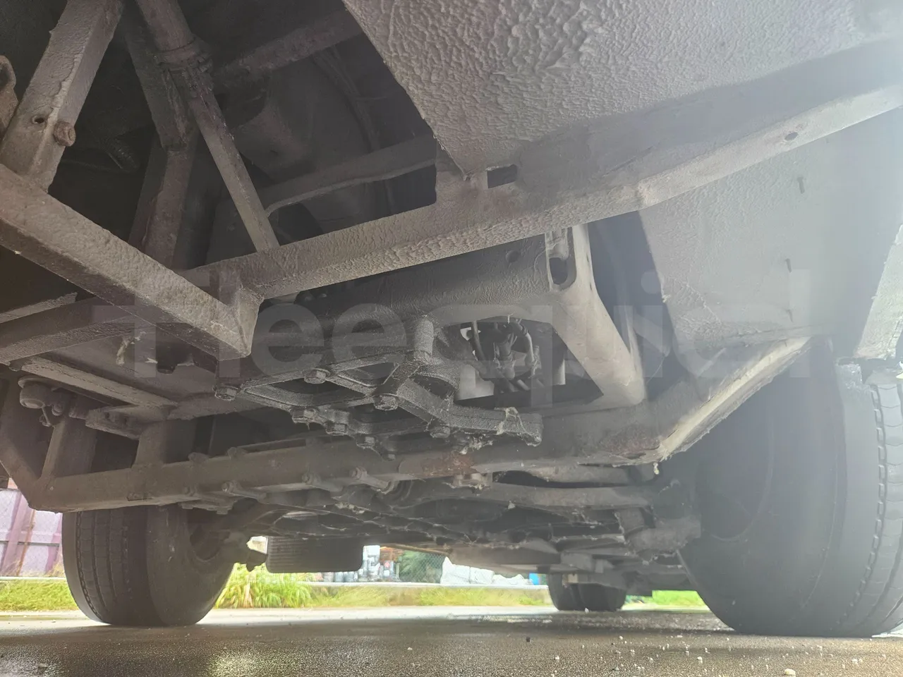 Scania Irizar K124EB-6X2/ Euro 3 - 309 Kw - 12.85 Mt - front axle left side