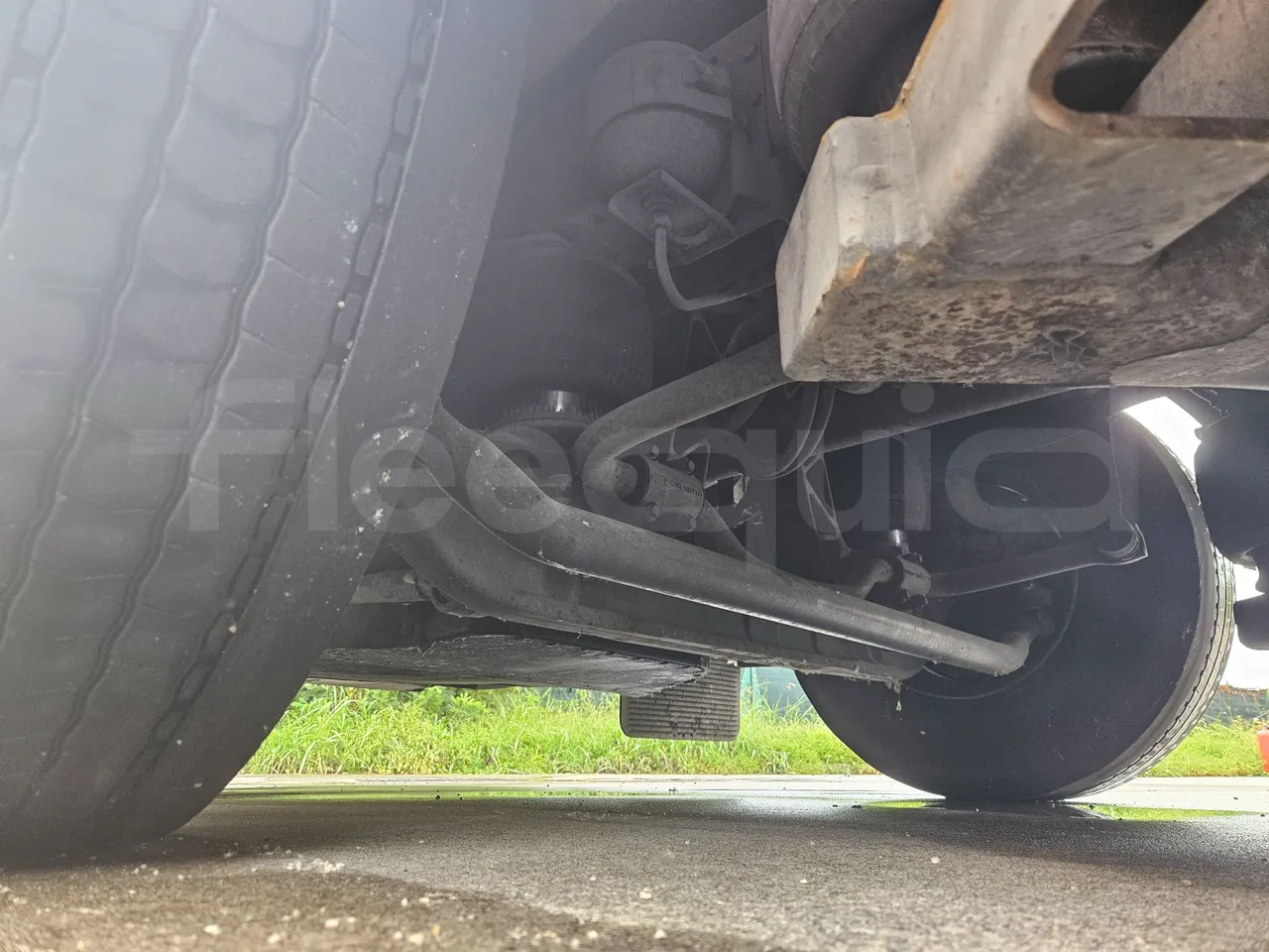 Scania Irizar K124EB-6X2/ Euro 3 - 309 Kw - 12.85 Mt - axle 3 right side