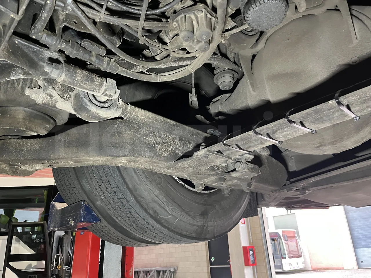 Mercedes-Benz Integro - Second Axle Right Side
