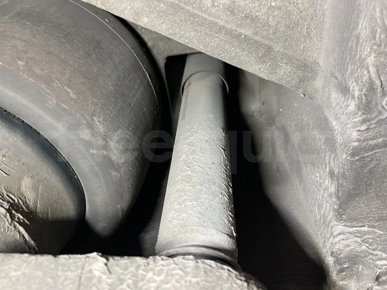 Mercedes-Benz Integro - Second Axle Second Shock Absorbers Right Side